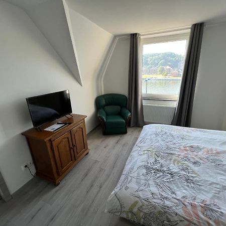 Riverbank Guest House Namur Exterior photo
