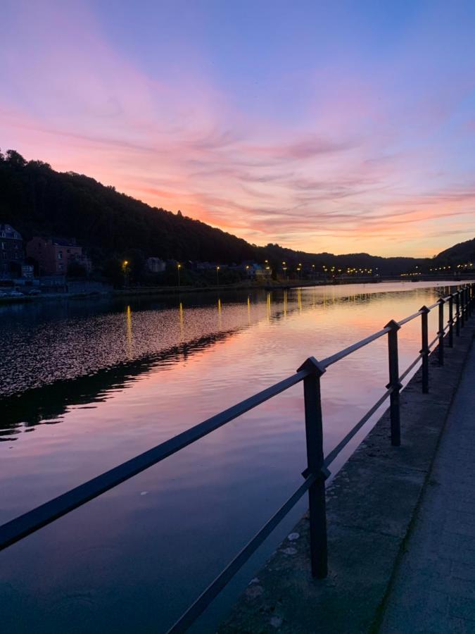 Riverbank Guest House Namur Exterior photo