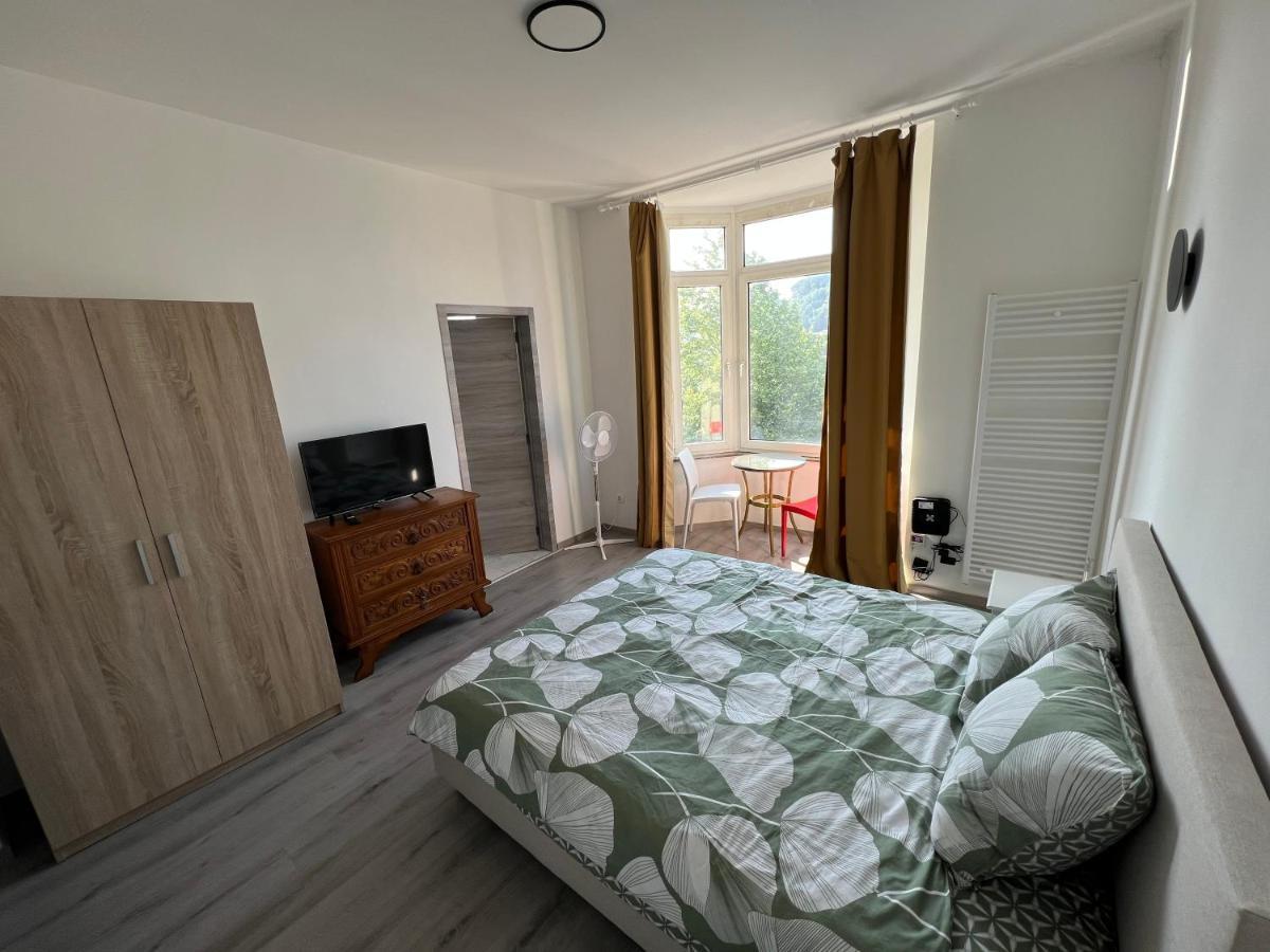 Riverbank Guest House Namur Exterior photo
